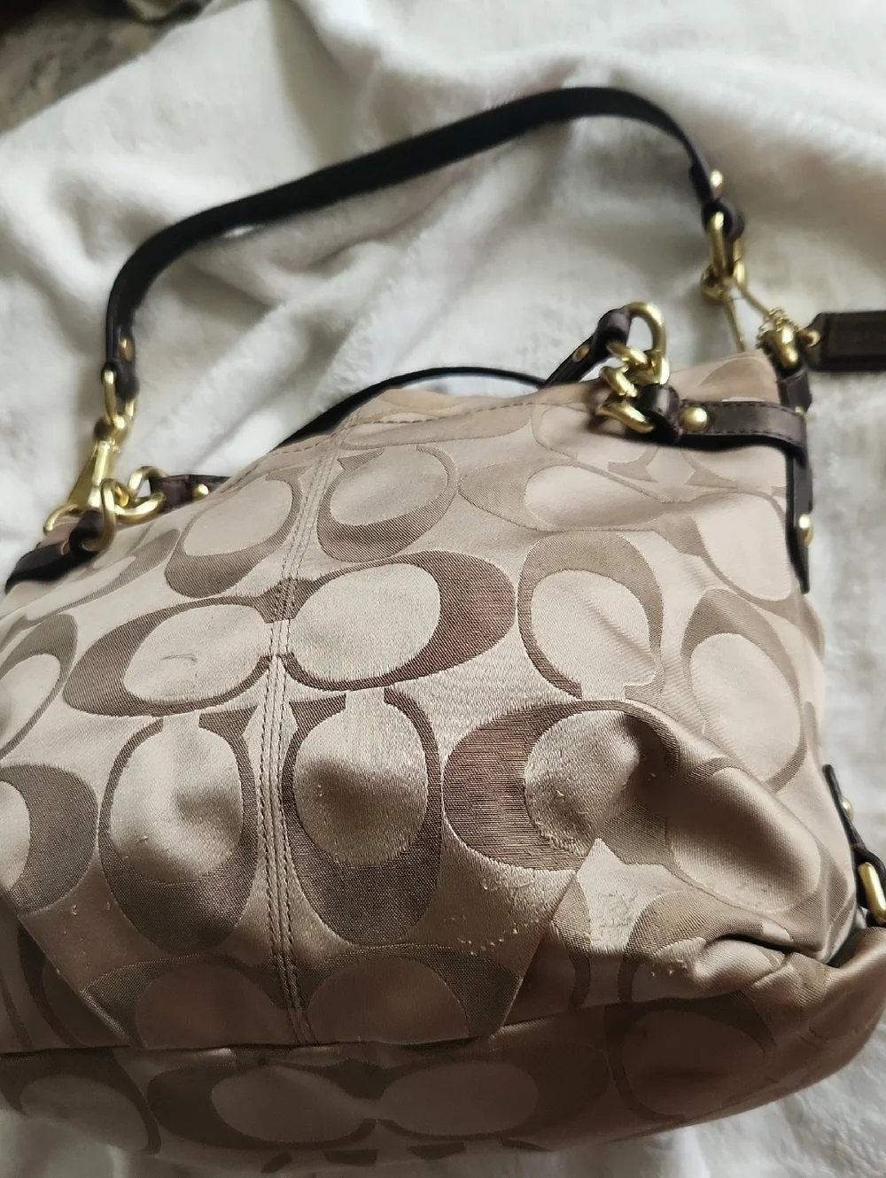 Coach Beige Signature Hobo with Dark Brown Trim - Picture 1 of 6